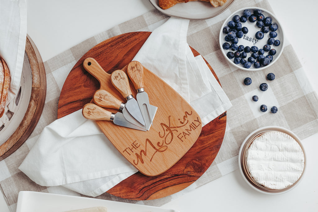 Cutting Board with Personalized Last Name, Cutting Boards - Do Take It Personally