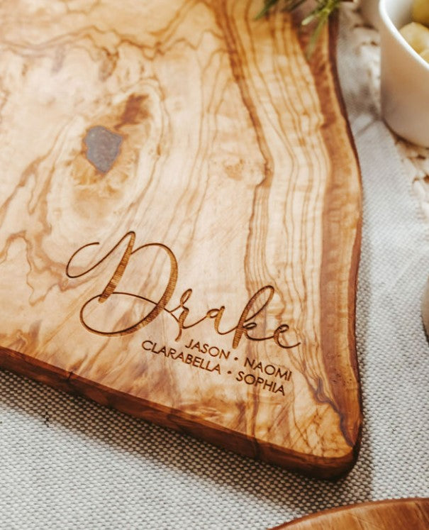 Custom engraved Olive Wood Charcuterie/Cheeseboard with Handle